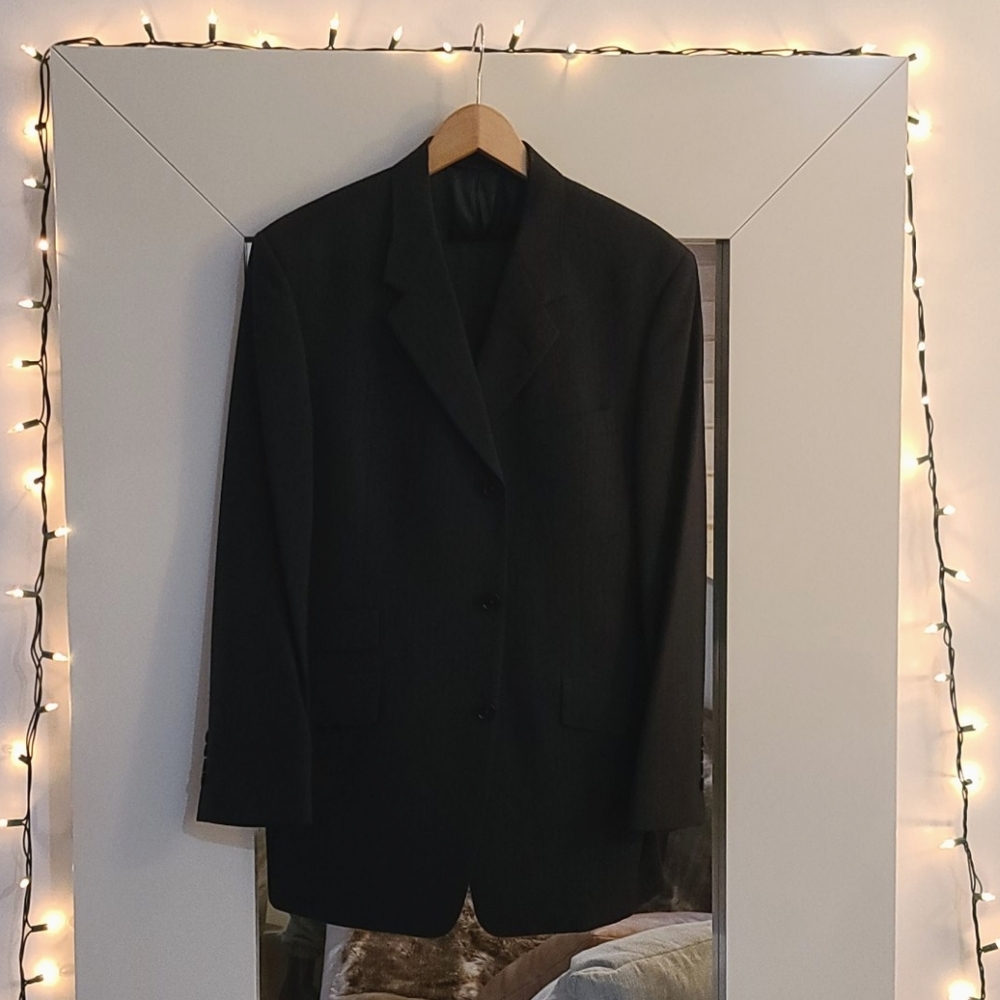 Kenneth Cole Suit